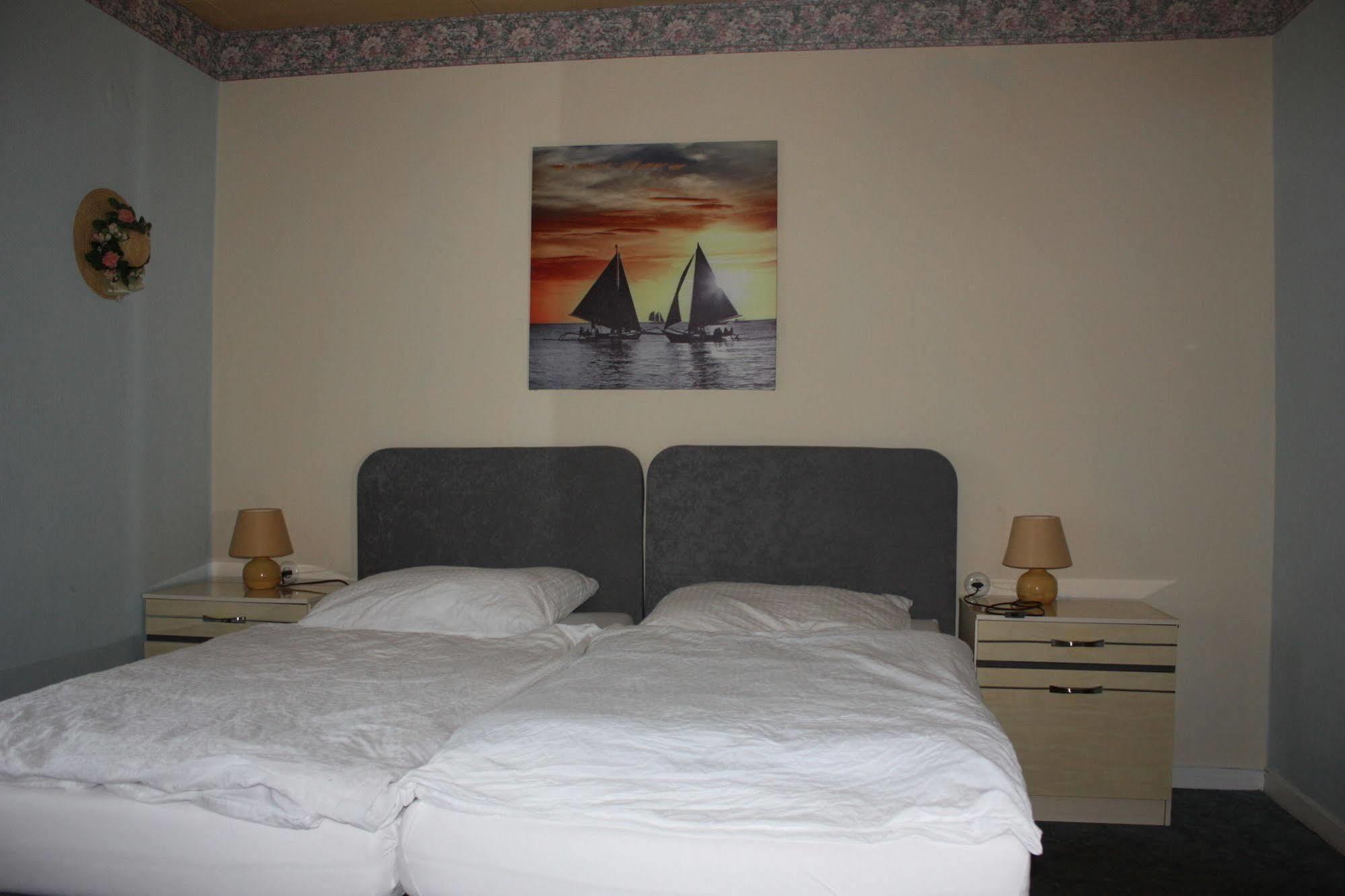 Weimer Hotel Weinähr Eksteriør billede